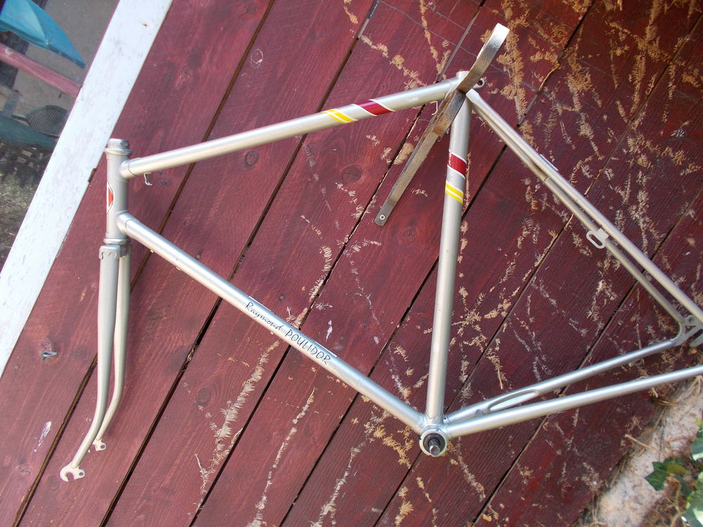 cadre de v&eacute;lo miste 1975 t 57.5 cm comme neuf Vélos