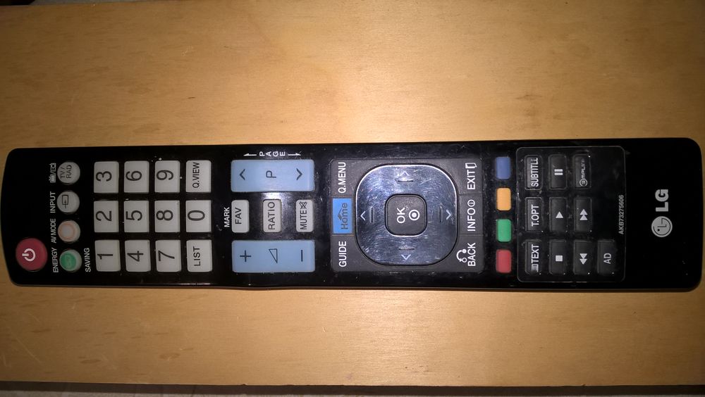 T&eacute;l&eacute;commande TV d' origine LG. Photos/Video/TV