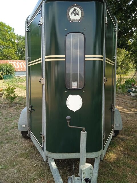 VAN A CHEVAUX 6500 40310 Herré