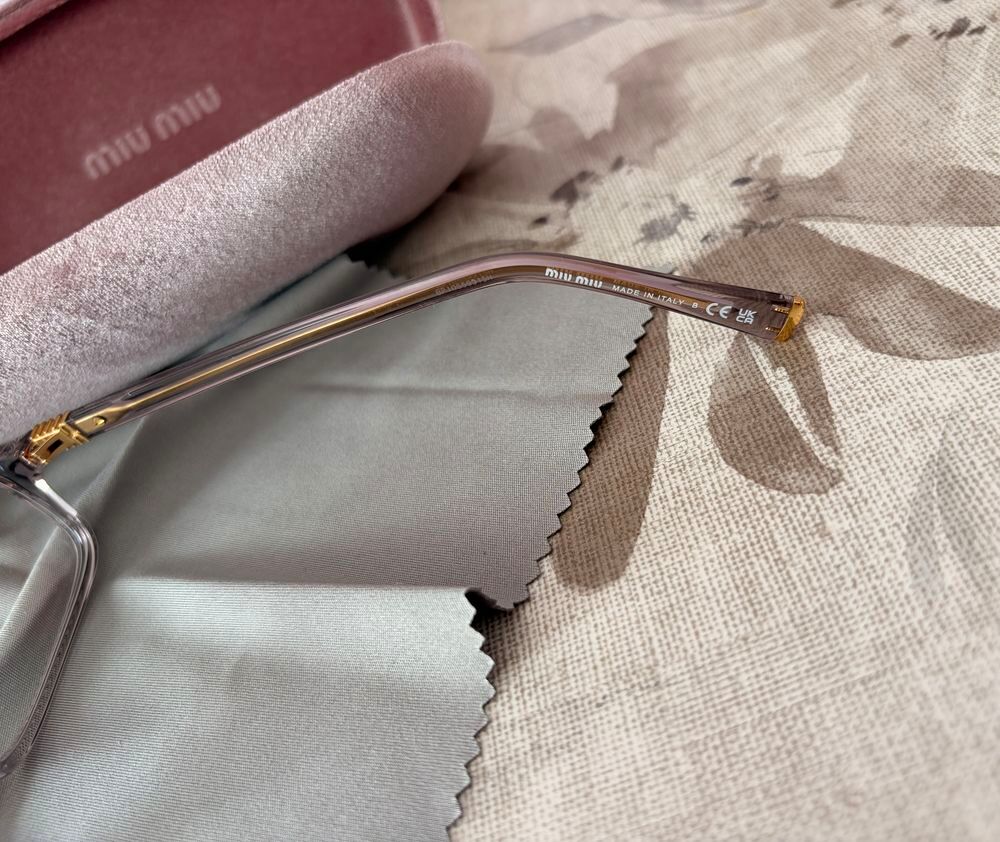 MiuMiu rose lilas taille 53 lunettes de vue 