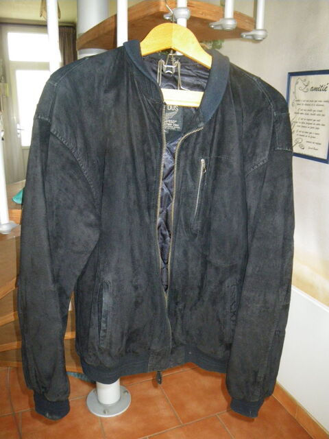 Blouson et Pantalon Dain Noir 0 Savigny-en-V�ron (37)