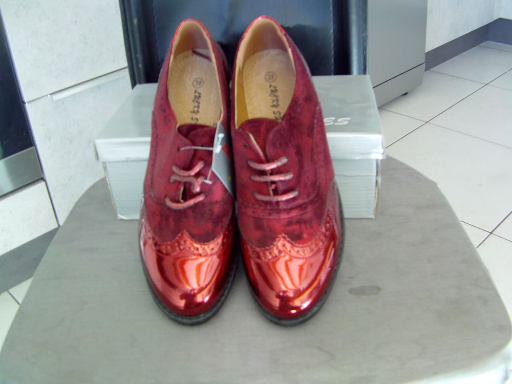 Chaussures rouge pointure 38 Chaussures