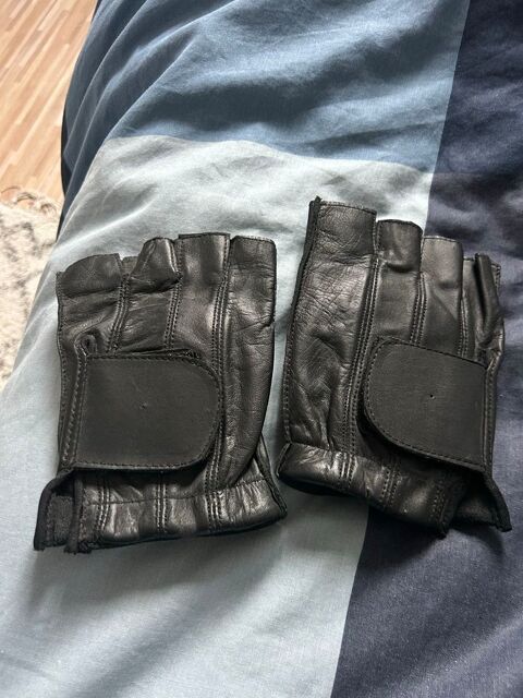 mitaines en cuir pour moto / scooter 10 Paris 20 (75)