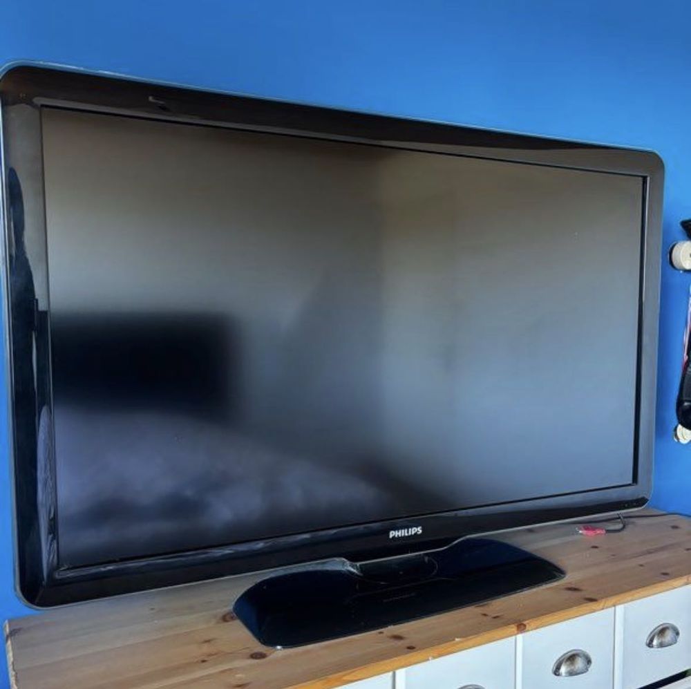 t&eacute;l&eacute; 48" Photos/Video/TV