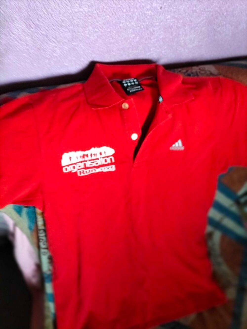 tea short Polo adidas taille M tr&egrave;s bon &eacute;tat Vêtements