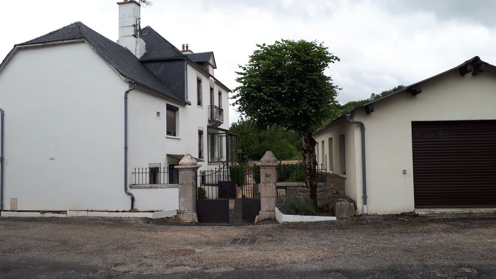 Vente Maison Maison 7 pièces Bertholène