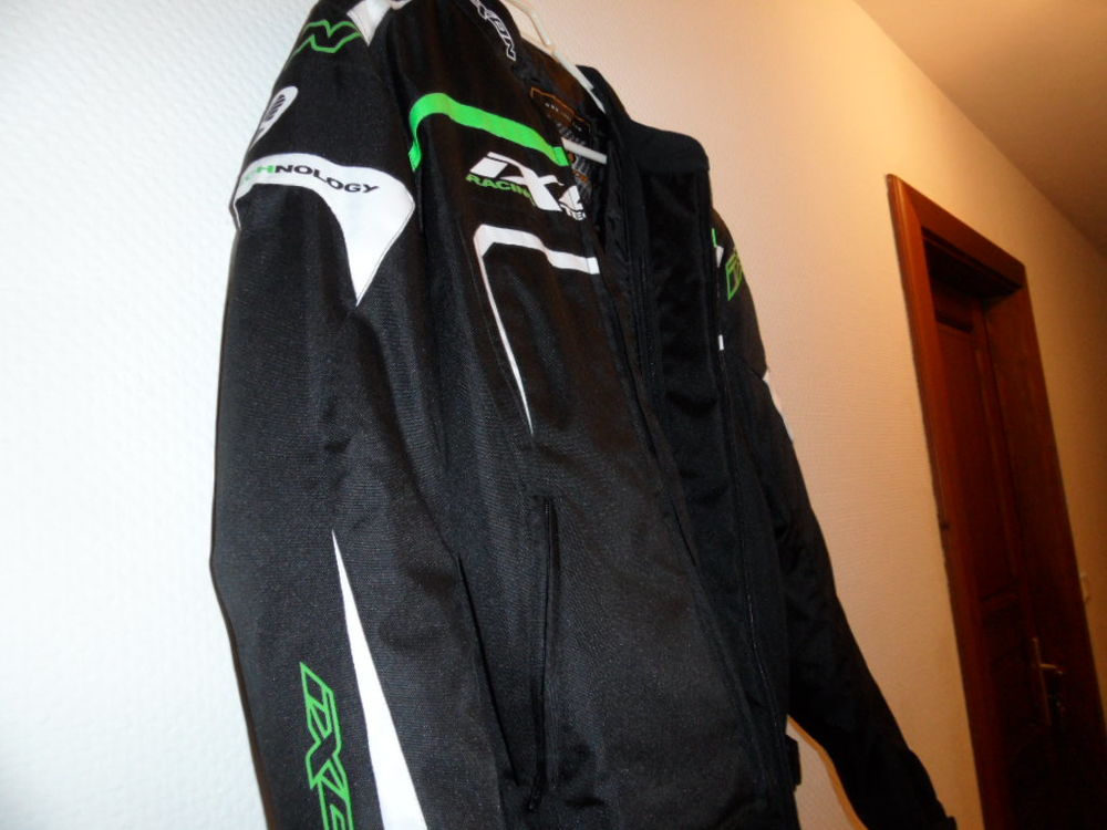 BLOUSON MOTO Vêtements