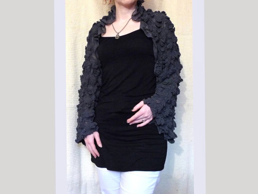 Top/ Bol&eacute;ro/ Gilet en Tissu Froiss&eacute; Gris- Taille 38- Ekjo Vêtements