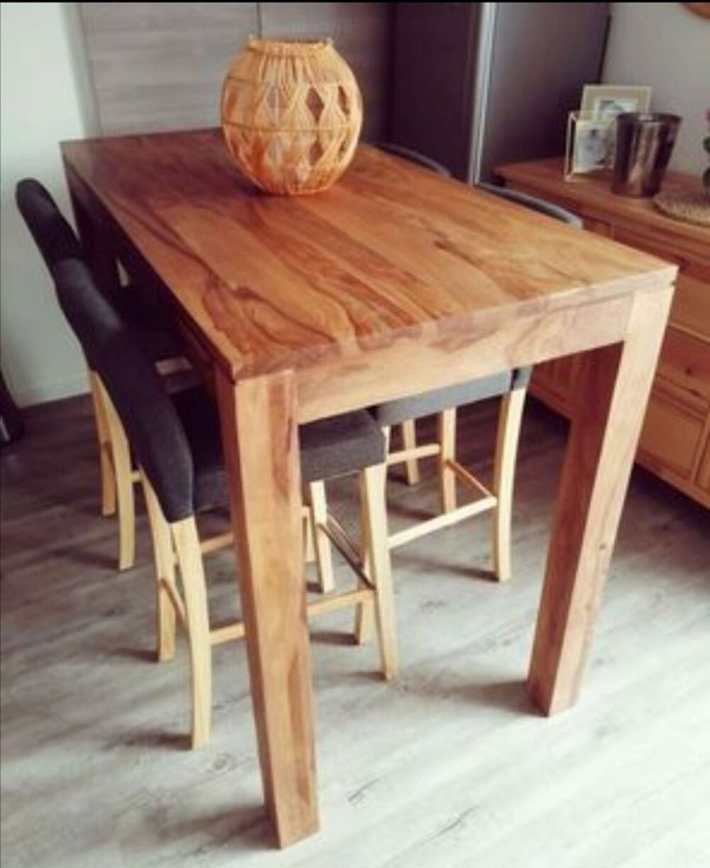 Table &agrave; manger haute en bois massif Meubles