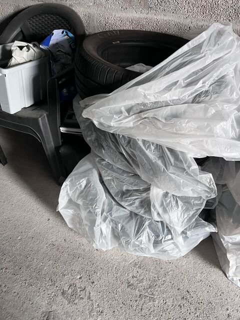 Pi&egrave;ces et &eacute;quipements Voiture Pi&egrave;ces et &eacute;quipements Voiture  occasion Barberaz 73000