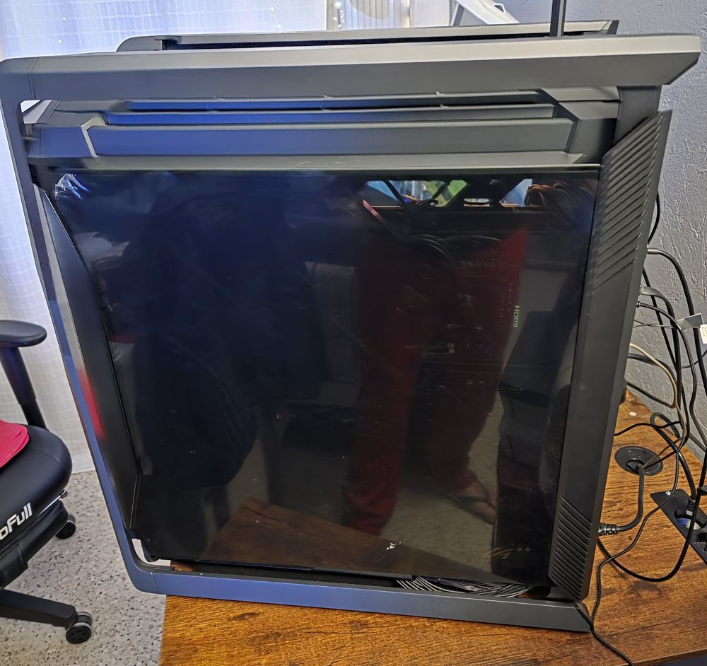 PC ASUS ROG Hyperion Matériel informatique