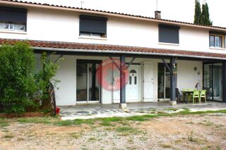  Immeuble � vendre 7 pi�ces 250 m�