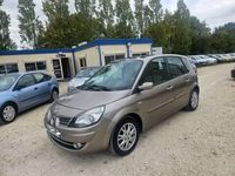 Sc&eacute;nic II Scenic 1.6 16V Emotion 2009 occasion 89150 Saint-Val&eacute;rien