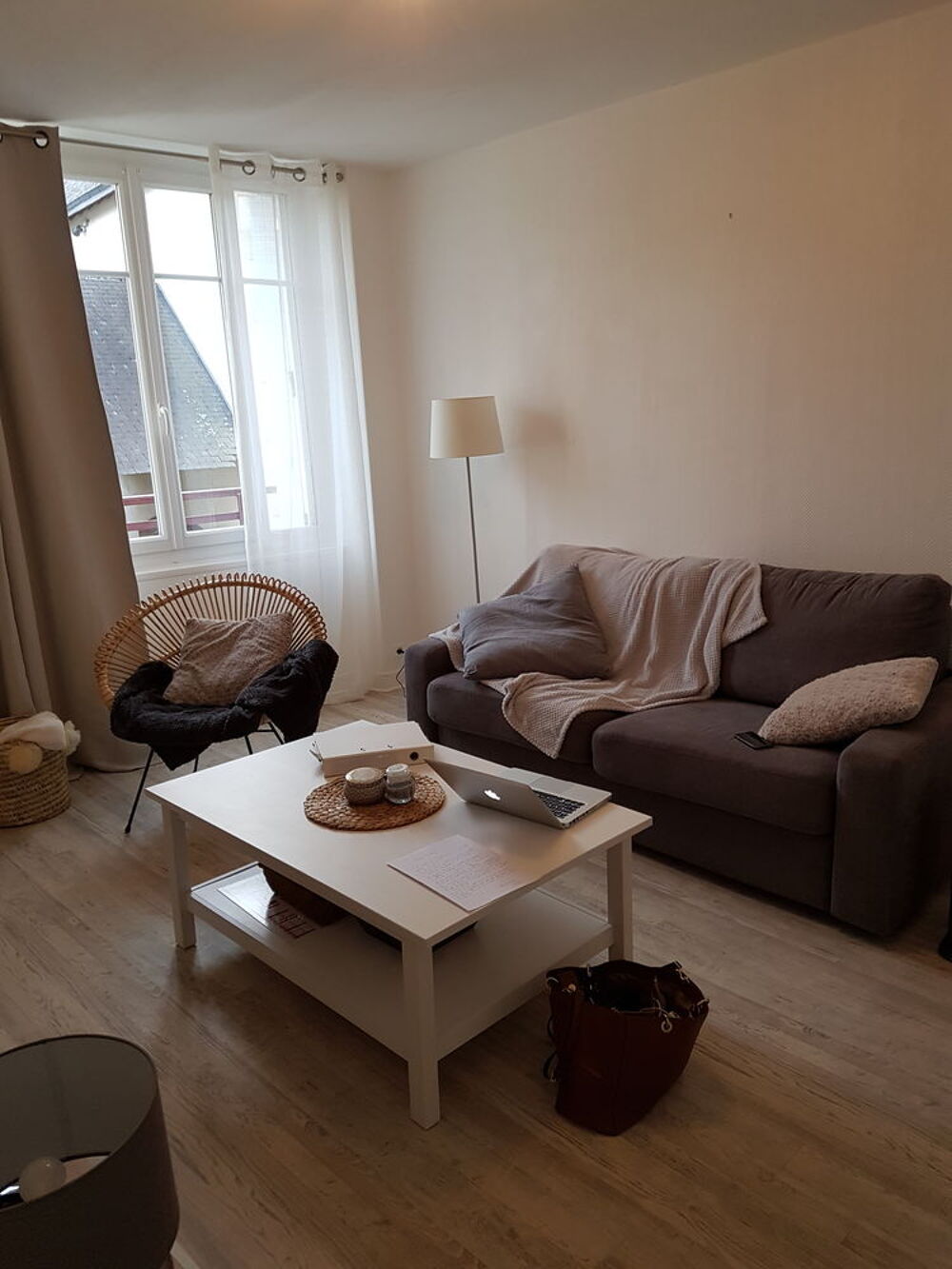 Location Appartement A Pont Scorff centre beau T2  r�nov� dans maison bourgeoise. Pont-scorff