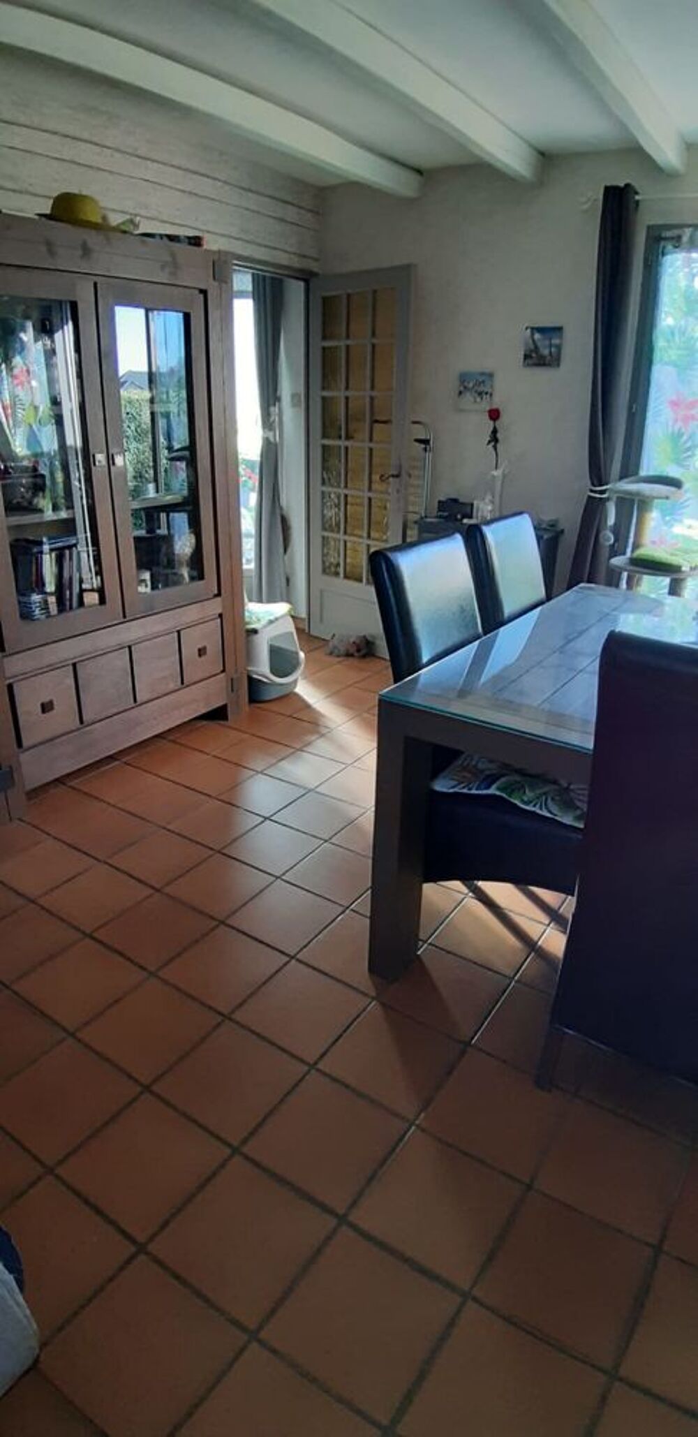 Salle &agrave; manger Meubles