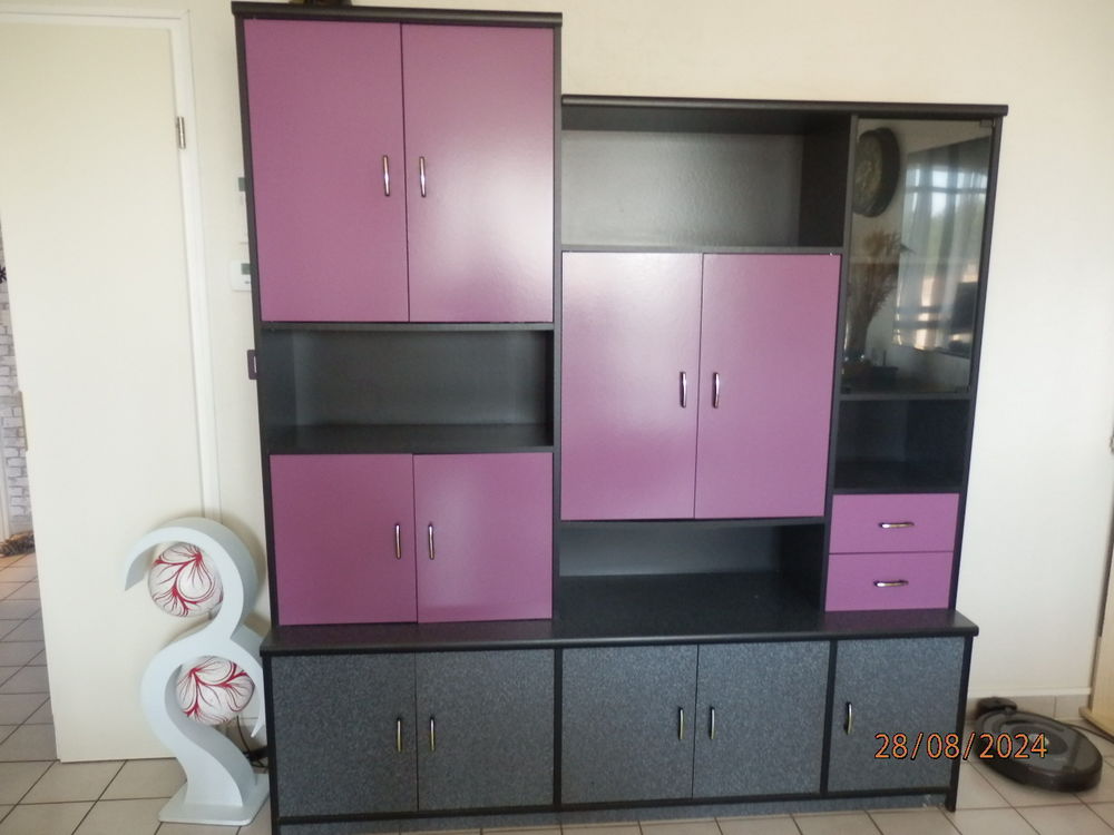 LIVING gris tachet&eacute; et mauve grande contenance Meubles
