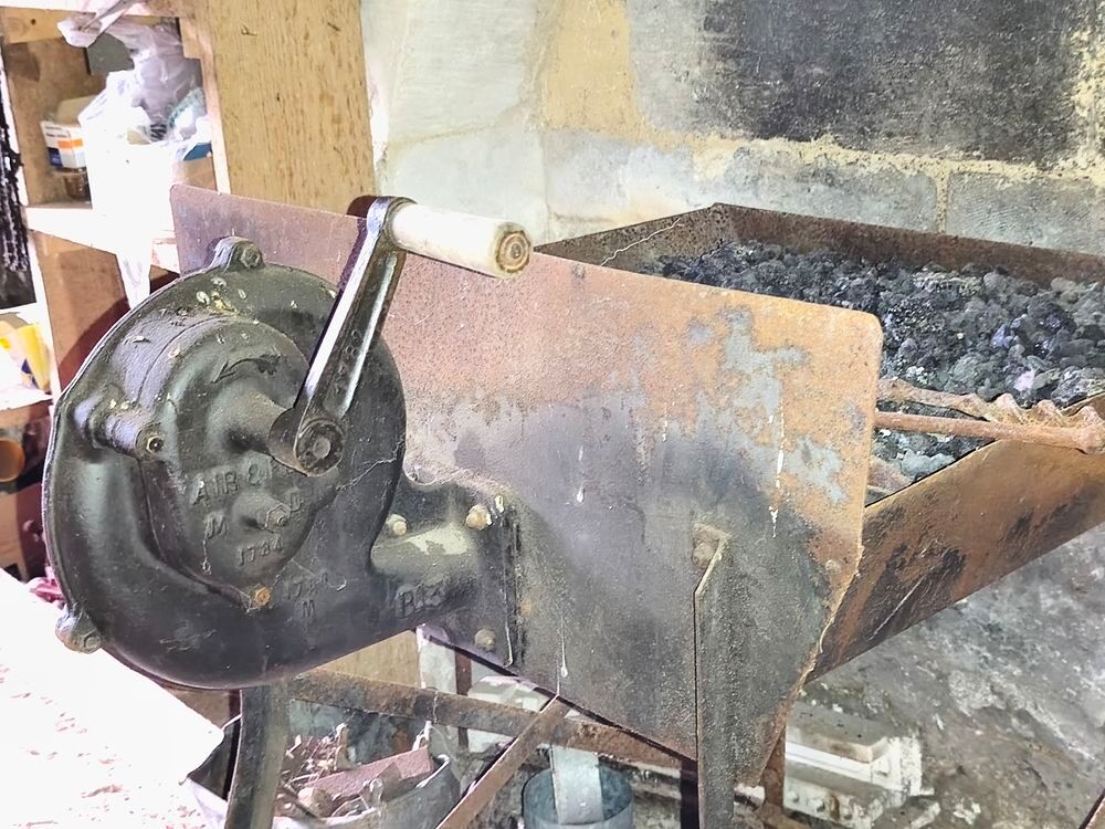 Forge ventilee manuelle Bricolage