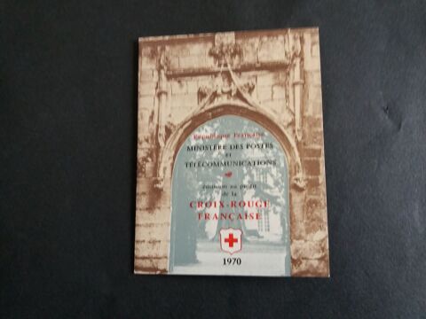Timbres de France Croix Rouge 1970 8 Angers (49)
