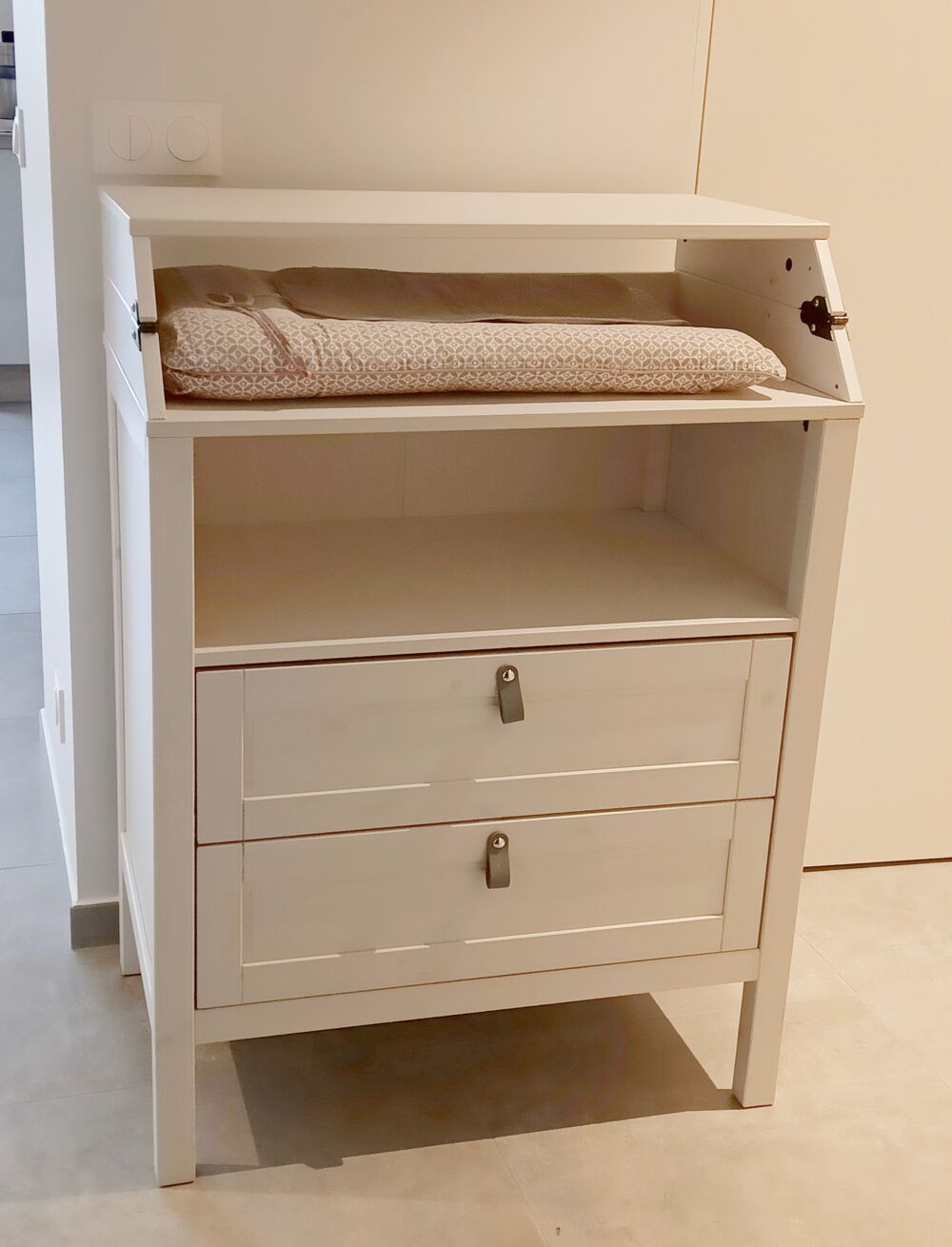 Table &agrave; langer ikea &eacute;volutive Mobilier enfants