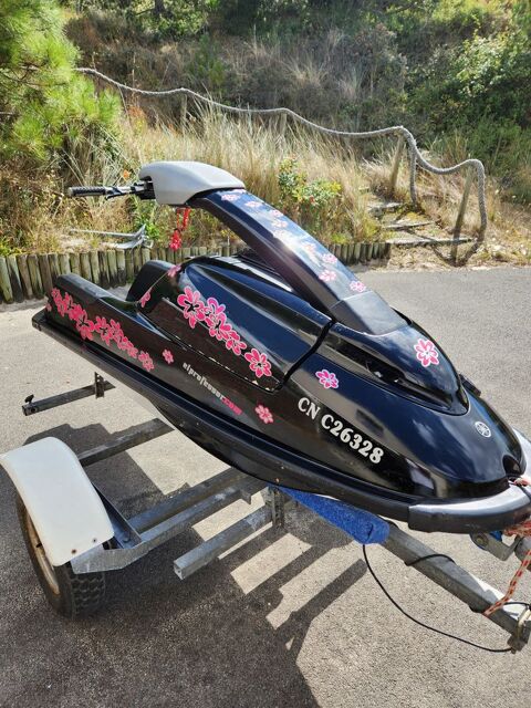 Jet ski - Scooter des mers Jet ski - Scooter des mers 2003 occasion Quend 80120