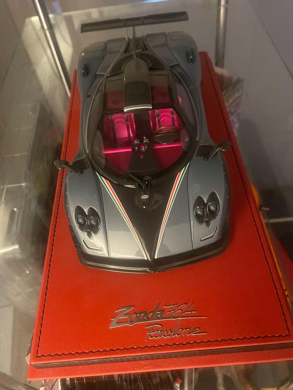 Zonda voiture 764 