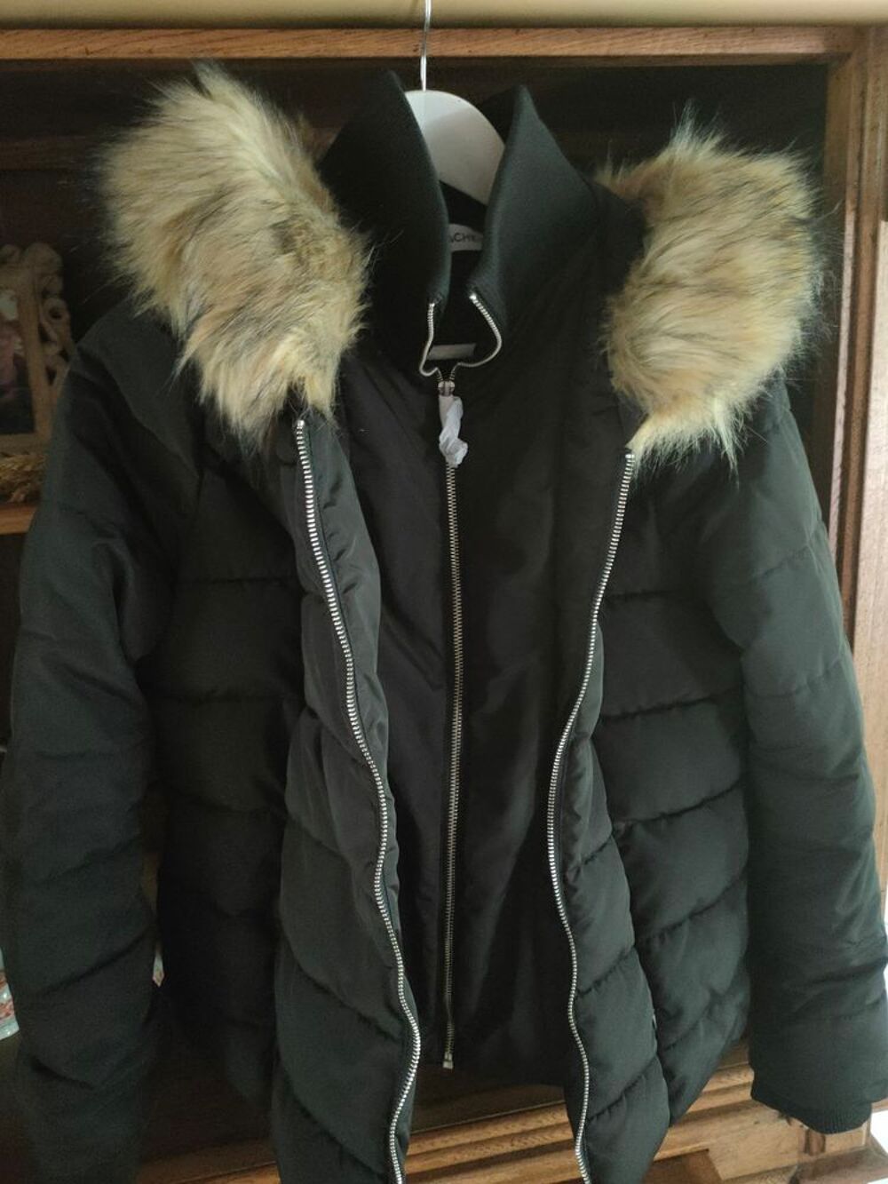 DOUDOUNE DOUBLEE NOIRE CINTREE Vêtements