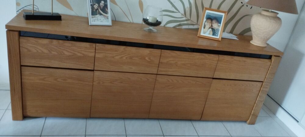 Buffet massif de chez Mobilier de France Meubles