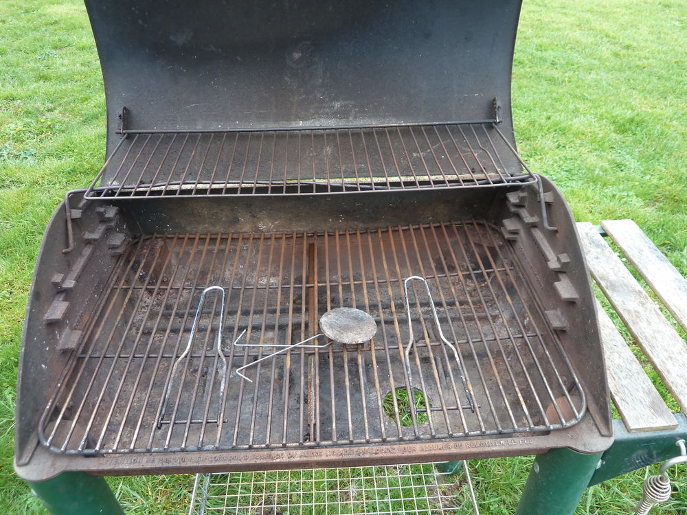 Barbecue charbon de bois Jardin