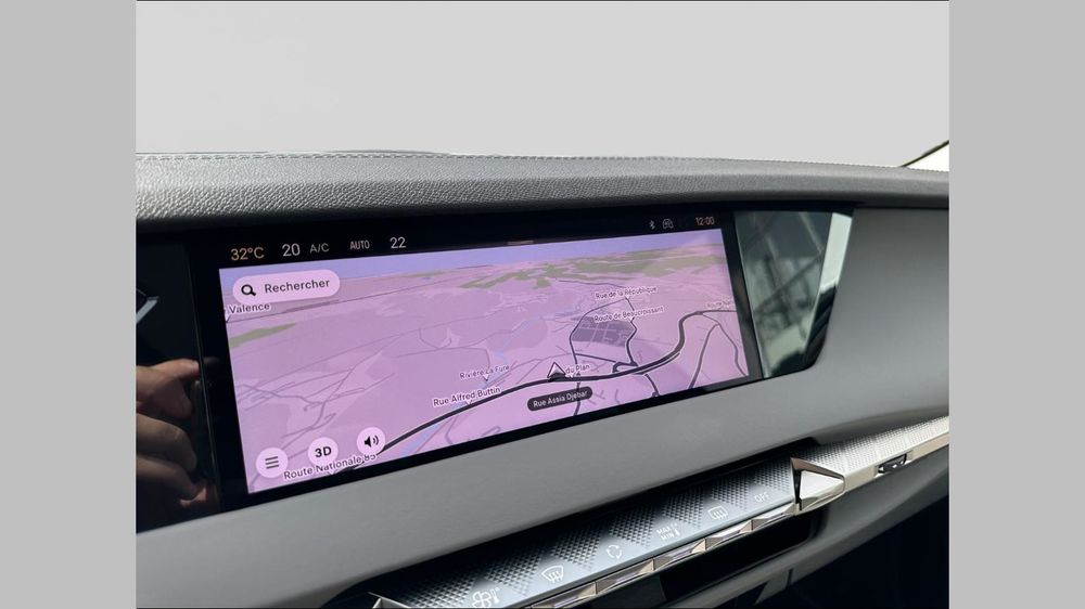 C4 BlueHDi 130 EAT8 Esprit de Voyage 2023 occasion 38140 Rives