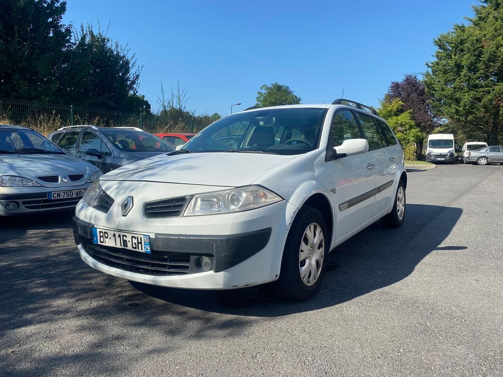 Mégane II Estate 1.9 dCi 130 Confort Expression 2006 occasion 95610 Éragny