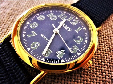 ARMY boussole montre military homme 2010 ANQ1023 85 Metz (57)