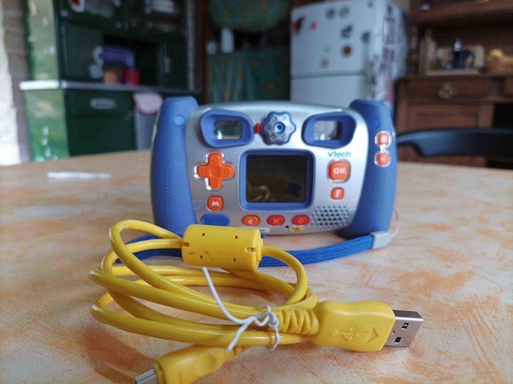 KIDIZOOM PRO VTEK appareil photo + vid&eacute;o + jeux
Jeux / jouets