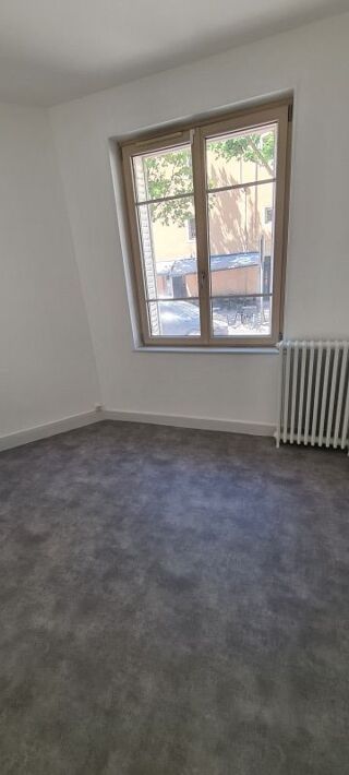  Appartement à louer 2 pièces 36 m²