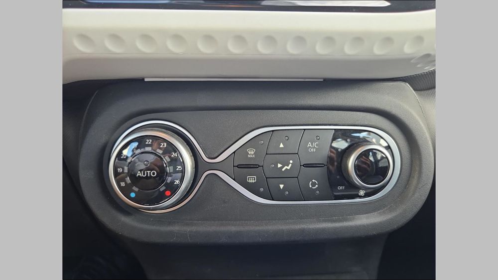 Twingo III E-Tech Equilibre 2023 occasion 91300 Massy
