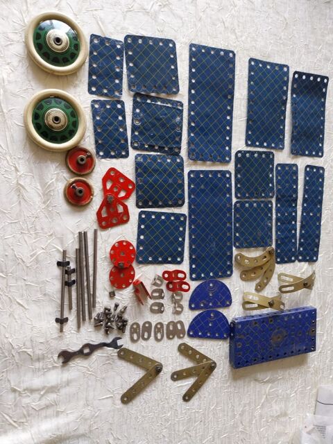 MECCANO ANCIEN 10 Lyon 3 (69)
