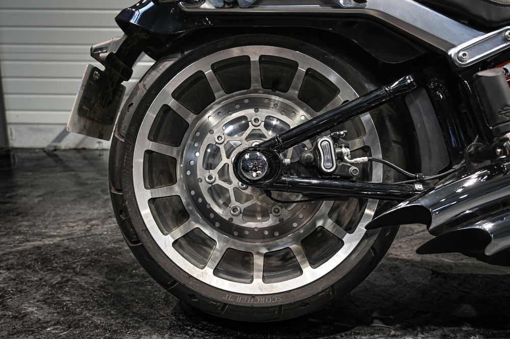 HARLEY-DAVIDSON 2020 occasion 60280 Clairoix