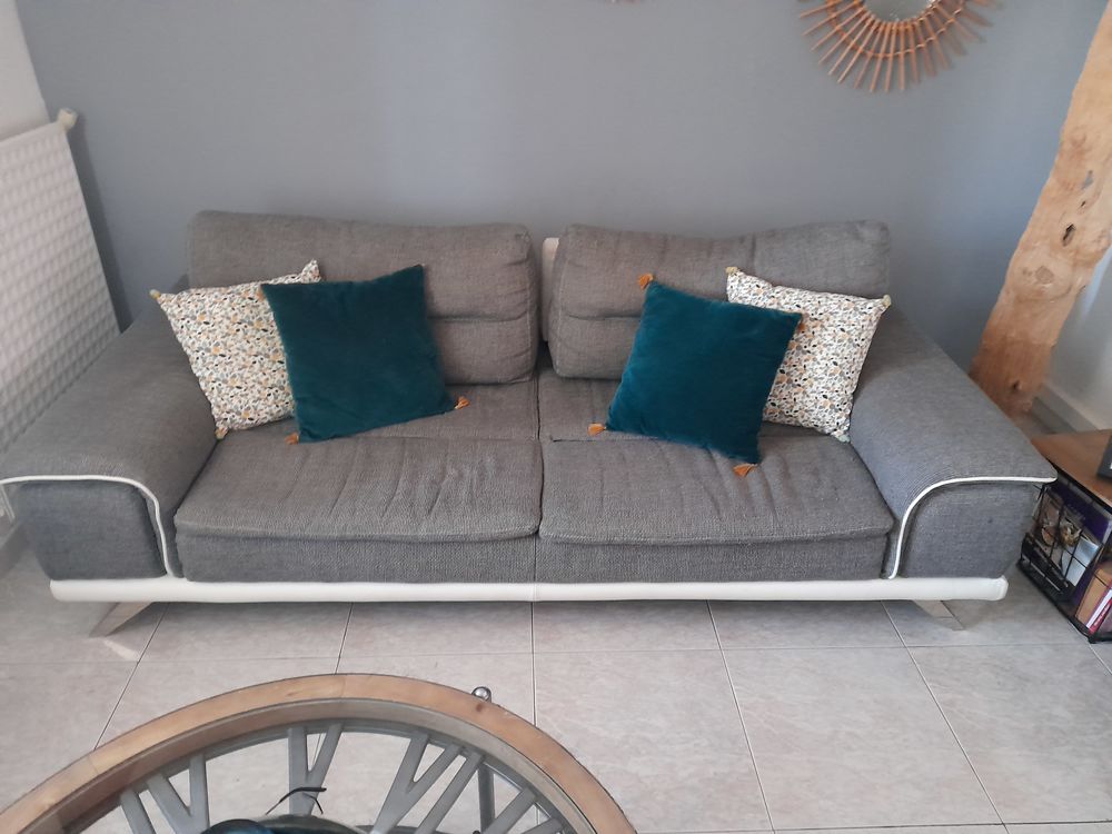 Canape 3 et 2 places Meubles