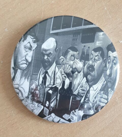 Lot de 5 badges   les tontons flingueurs    5 Angoulme (16)