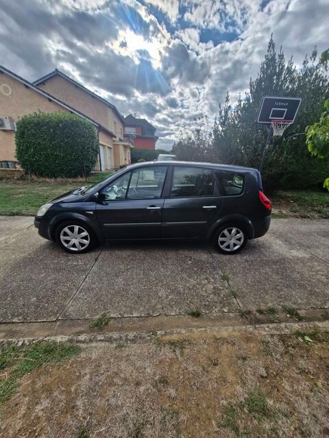 Renault scenic ii Scenic 2.0 dCi 150 Euro 4 Exception