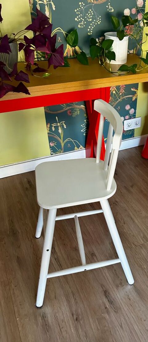CHAISE ENFANT 15 Nice (06)