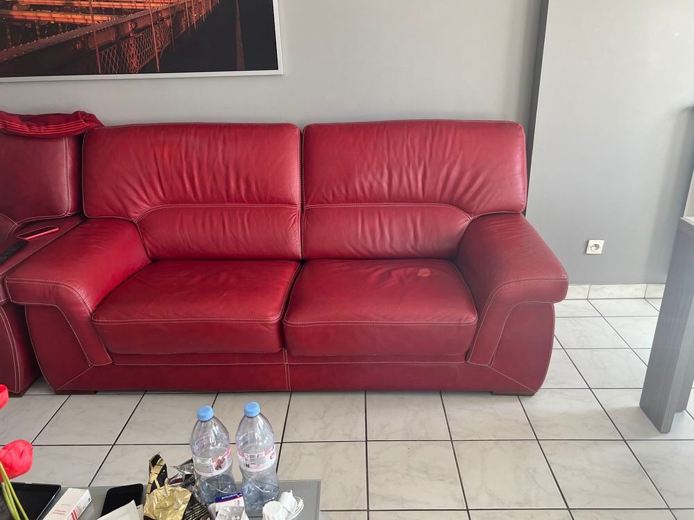 Canap&eacute; cuir rouge Meubles