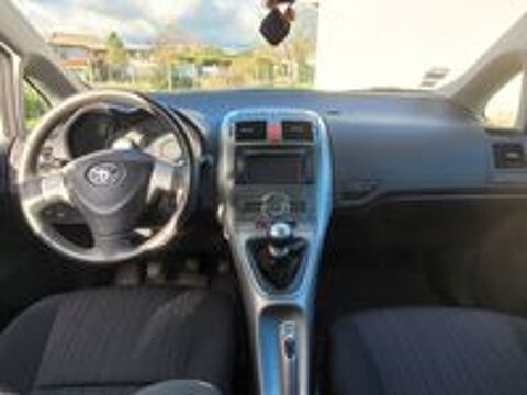 Auris 90 D-4D FAP Dynamic Pack GPS 2009 occasion 24700 Moulin-Neuf