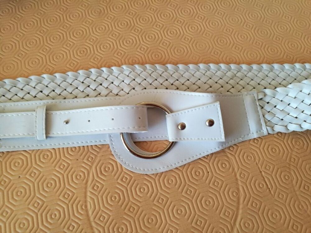 Ceinture blanche tress&eacute;e pour femme Vêtements