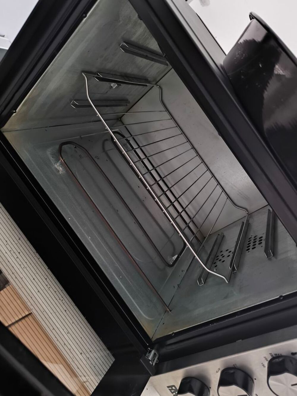 Four Electrom�nager