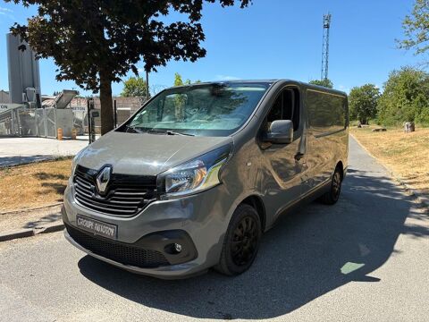 Annonce voiture Renault Trafic 8890 €