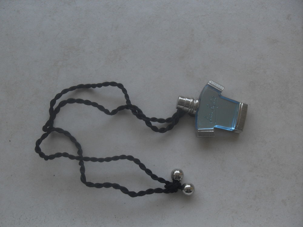  pendentif Sonia Rikiel Bijoux et montres