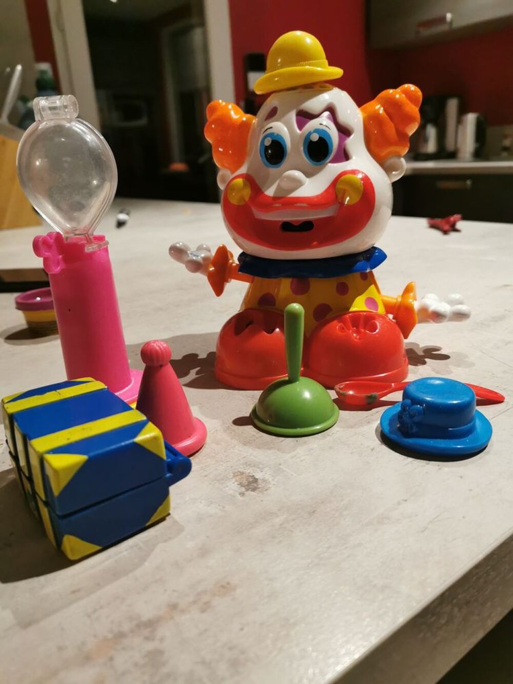 CLOWN PLAY -DOH Jeux / jouets