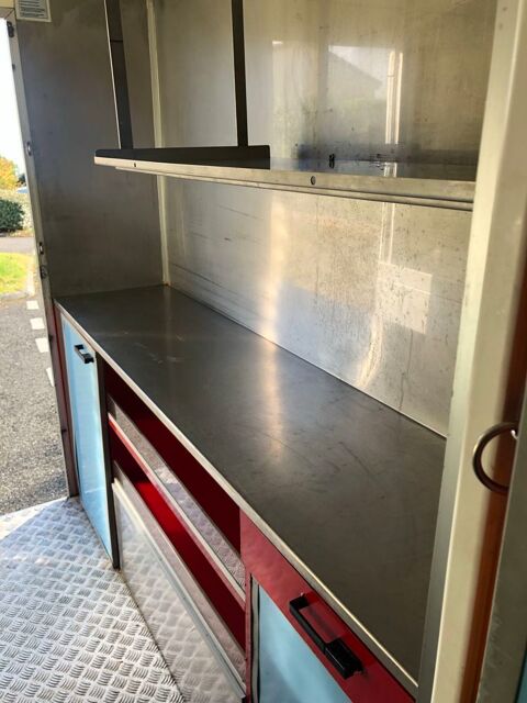 Camion magasin Camion magasin 1992 occasion Toulouse 31000