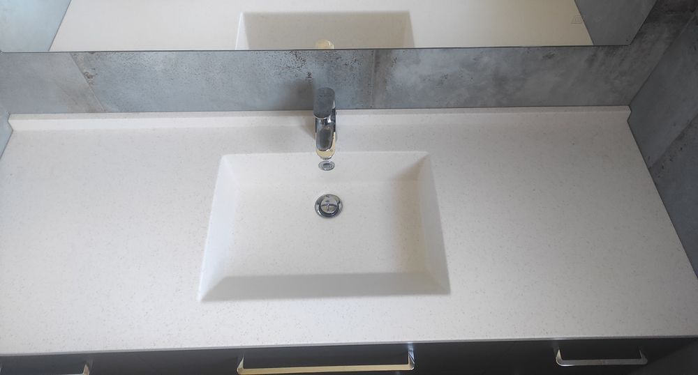 Lavabo Plan vasque b&eacute;ton de synth&egrave;se Bricolage
