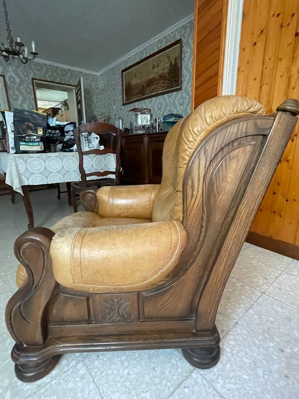 fauteuil de salon en cuir et bois Meubles